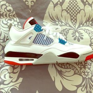 Nike flights